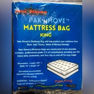 Pak’N’Move mattress bag, king size. Works with pillow top mattress.